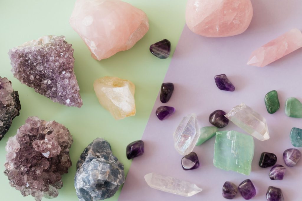 Crystal for shifting reality